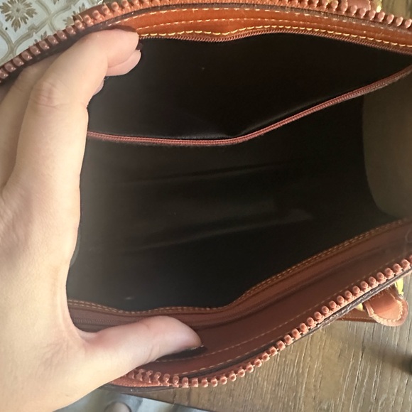 Dooney & Bourke Vintage Satchel - Picture 4 of 4